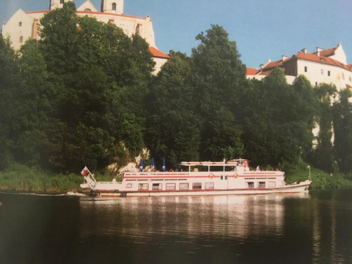 Pokoje W Starej Karczmie Liszki Exterior foto