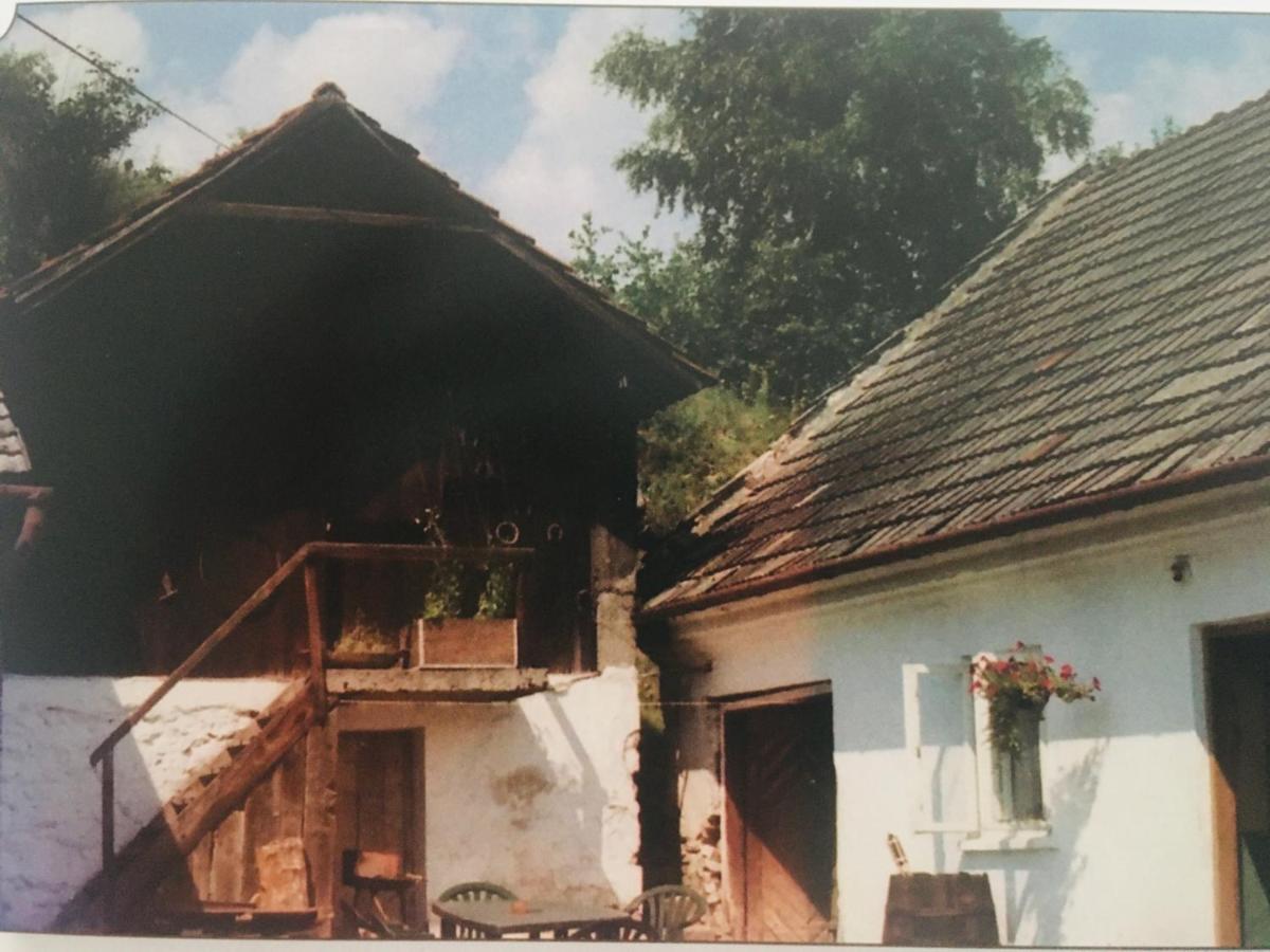 Pokoje W Starej Karczmie Liszki Exterior foto