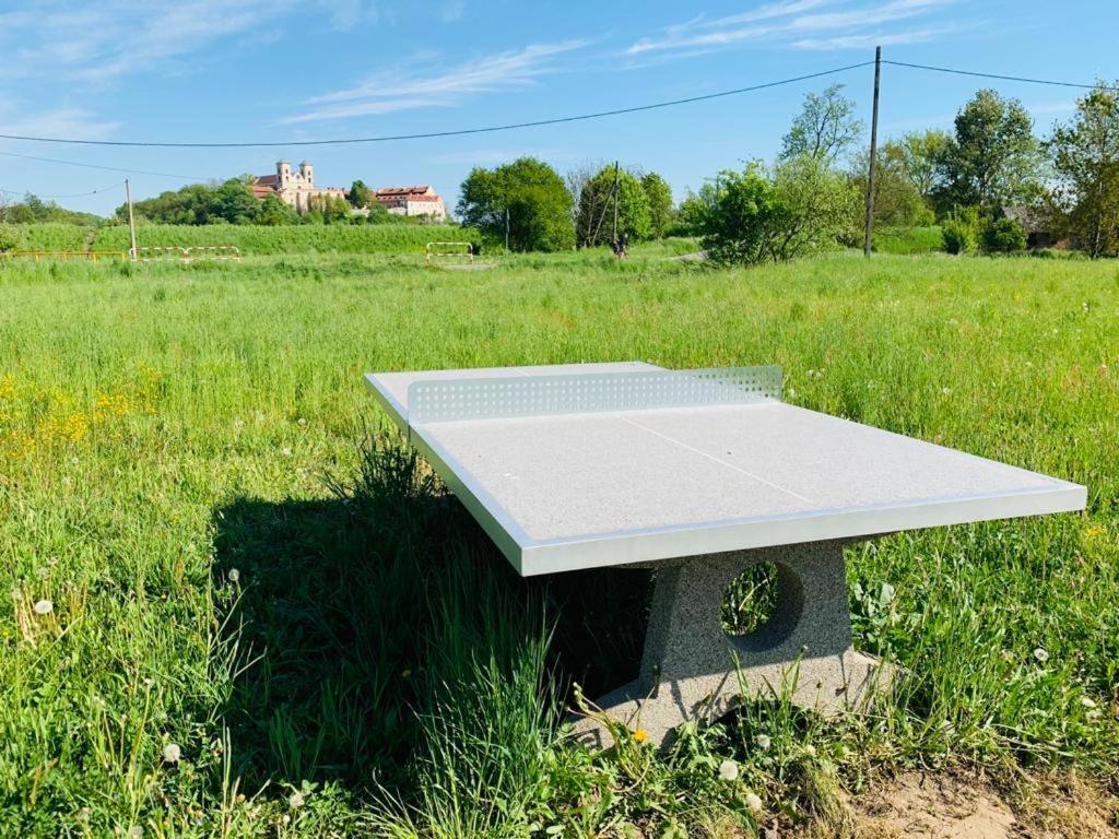 Pokoje W Starej Karczmie Liszki Exterior foto