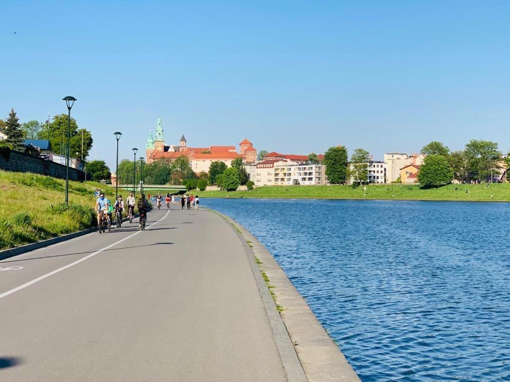 Pokoje W Starej Karczmie Liszki Exterior foto