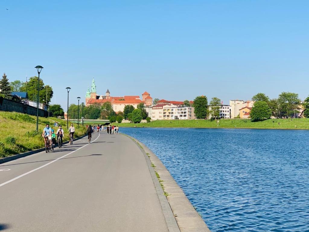 Pokoje W Starej Karczmie Liszki Exterior foto