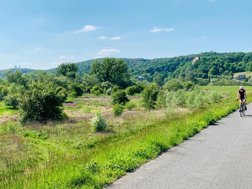 Pokoje W Starej Karczmie Liszki Exterior foto